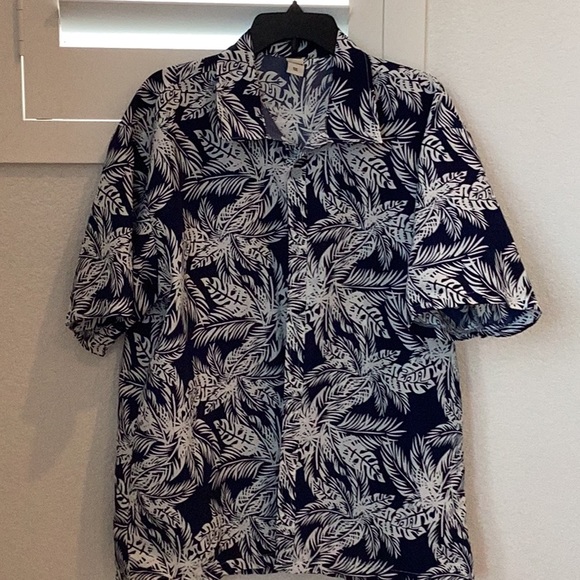 Men’s Hawaiian shirt, Size XL, Lightweight, excellent condition. - Picture 1 of 5